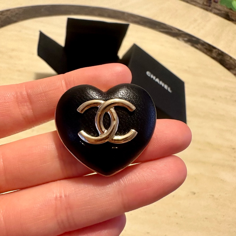 New Auth Chanel Black Leather Heart Brooch